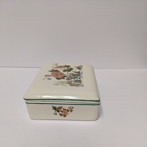 Wedgwood Eastern Flowers China Rectangular Trinket Dish 5" Made in England - Picture 4 of 8
